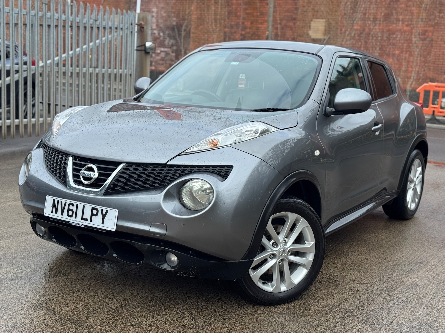 Used Nissan Juke 2011 for sale - 78043231: Photo 2
