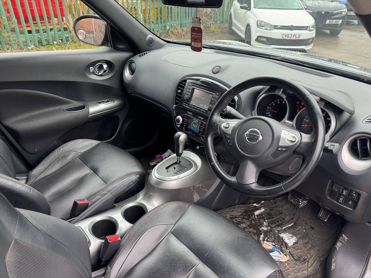 Used Nissan Juke 2011 for sale - 78043231: Photo 5