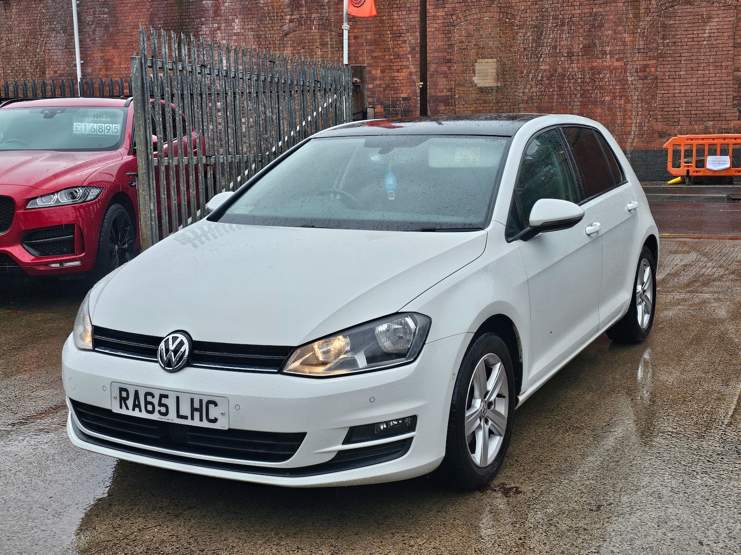 Used Volkswagen Golf 2015 for sale - 77392268: Photo 3