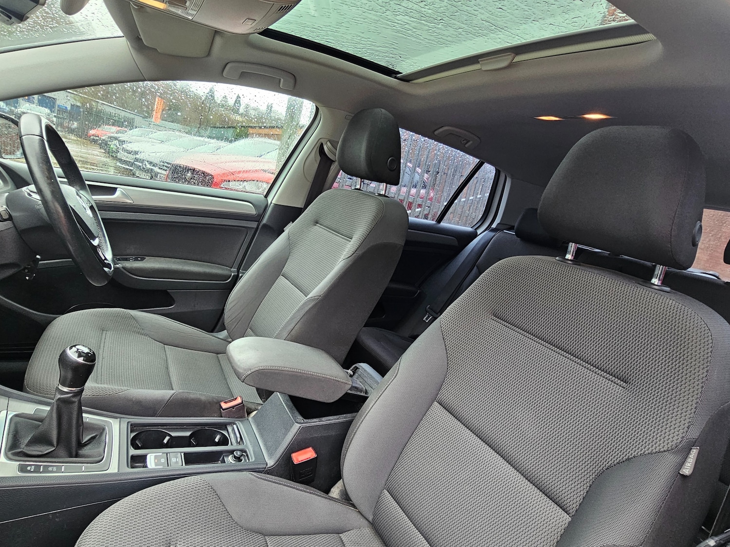 Used Volkswagen Golf 2015 for sale - 77392268: Photo 7