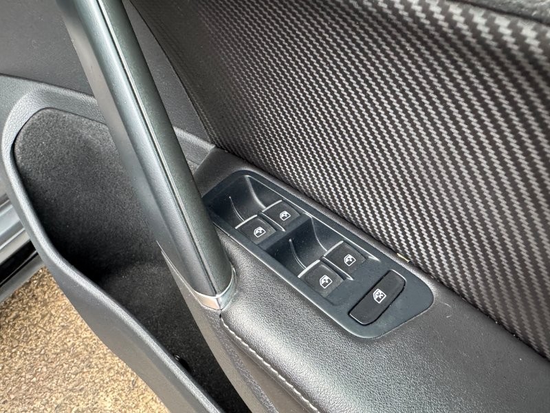 Used Volkswagen Golf 2018 for sale - 77019196: Photo 23