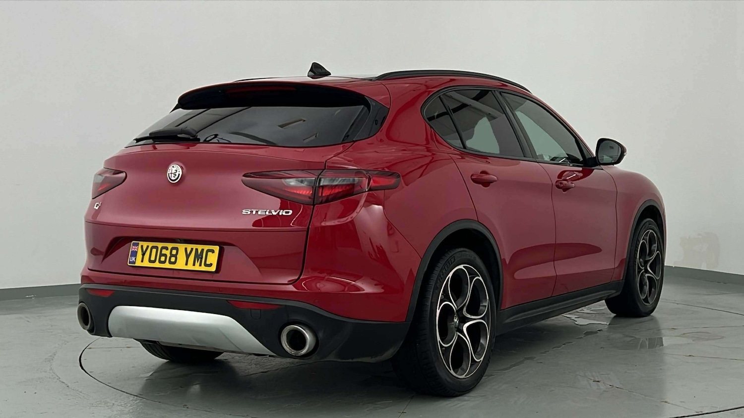Used Alfa Romeo Stelvio 2019 for sale - 77037519: Photo 3