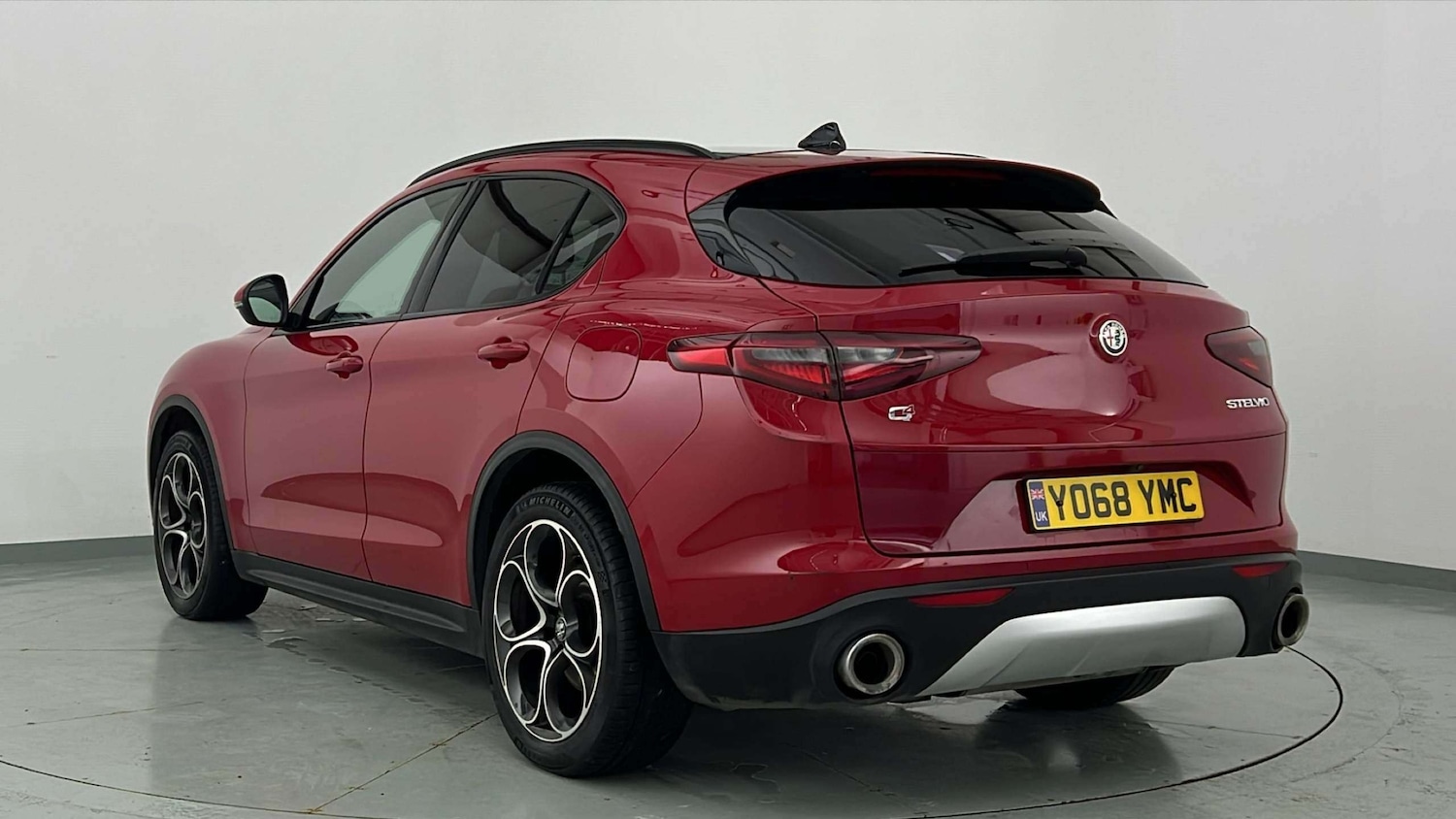 Used Alfa Romeo Stelvio 2019 for sale - 77037519: Photo 4