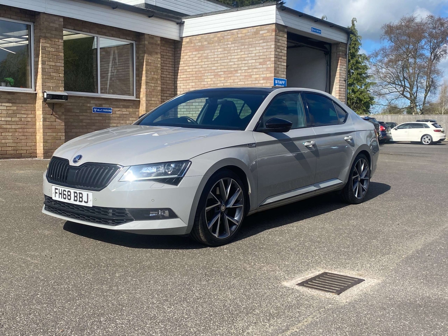 Used Skoda Superb 2019 for sale - 78182576: Photo 4