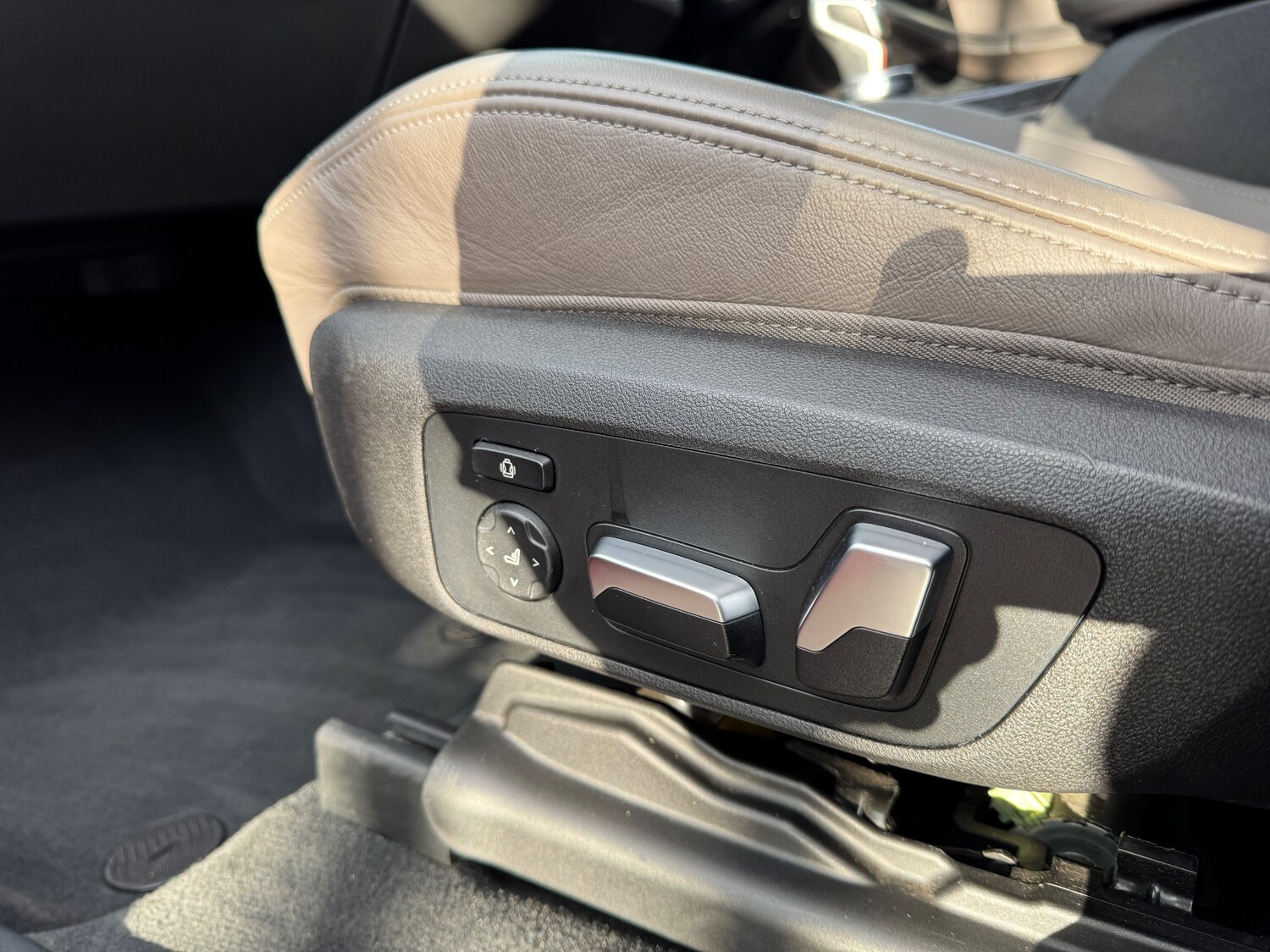 Used BMW X4 2019 for sale - 76040564: Photo 38