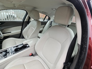 Used Jaguar XE 2015 for sale - 77904289: Photo