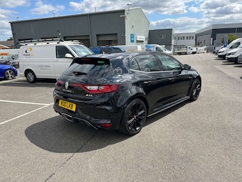 Used Renault Megane 2020 for sale - 75512285: Photo