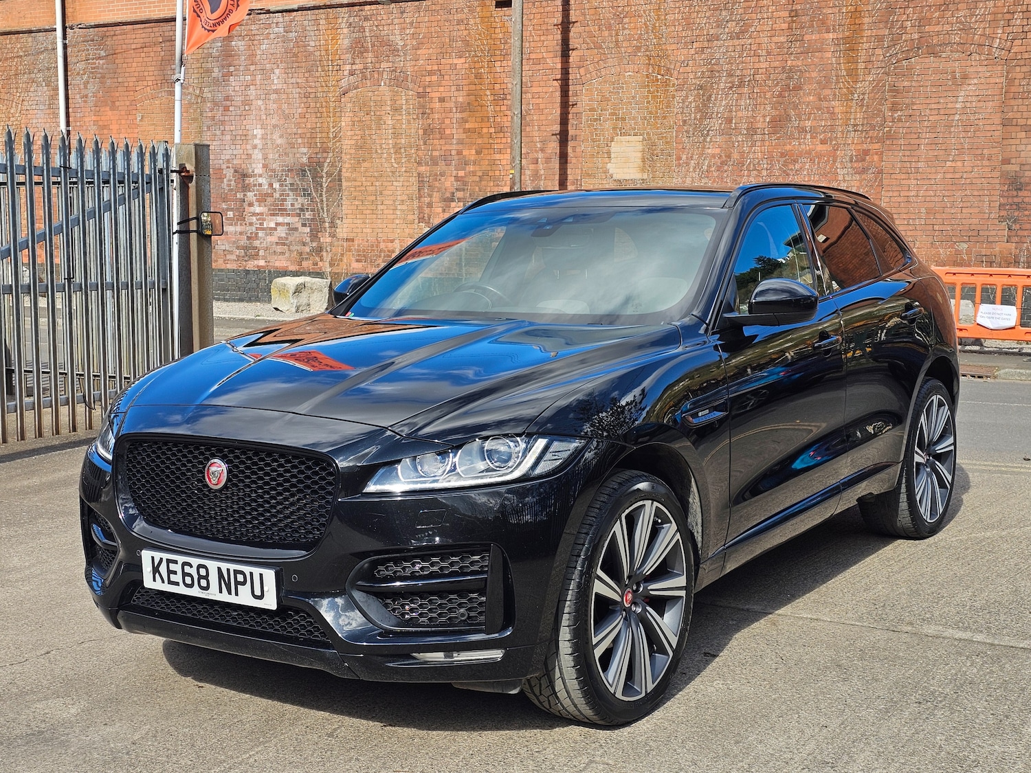 Used Jaguar F-Pace 2018 for sale - 78069729: Photo 10