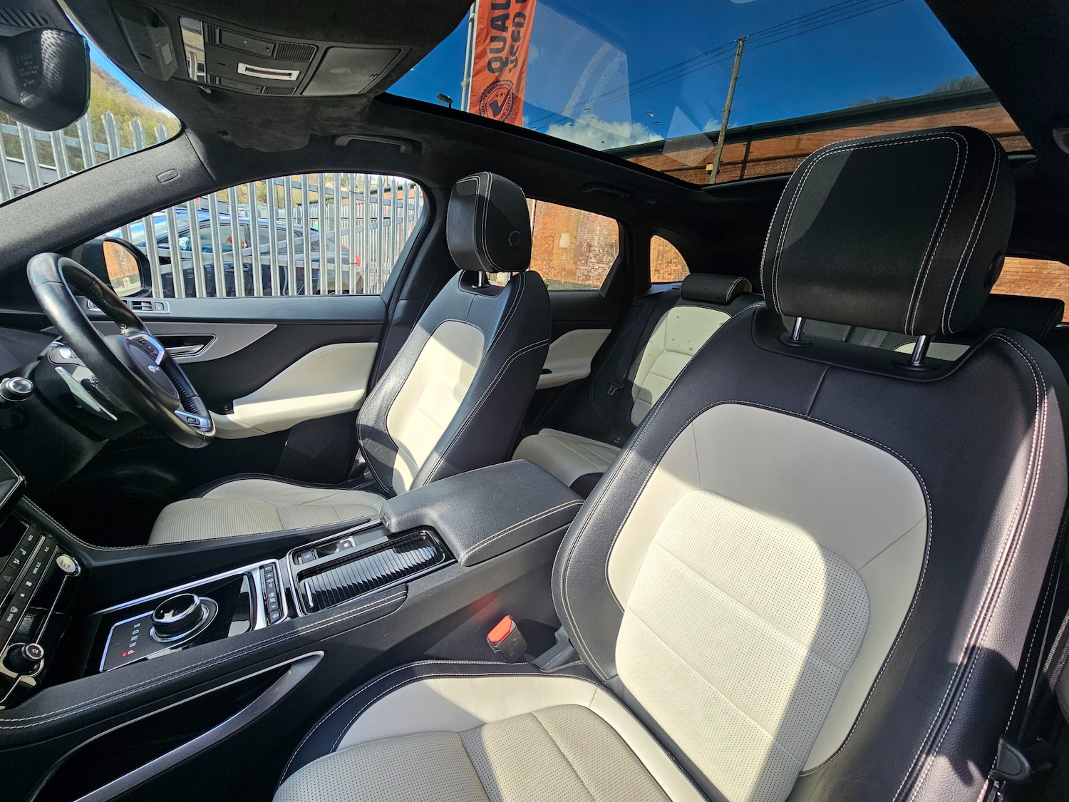 Used Jaguar F-Pace 2018 for sale - 78069729: Photo 13