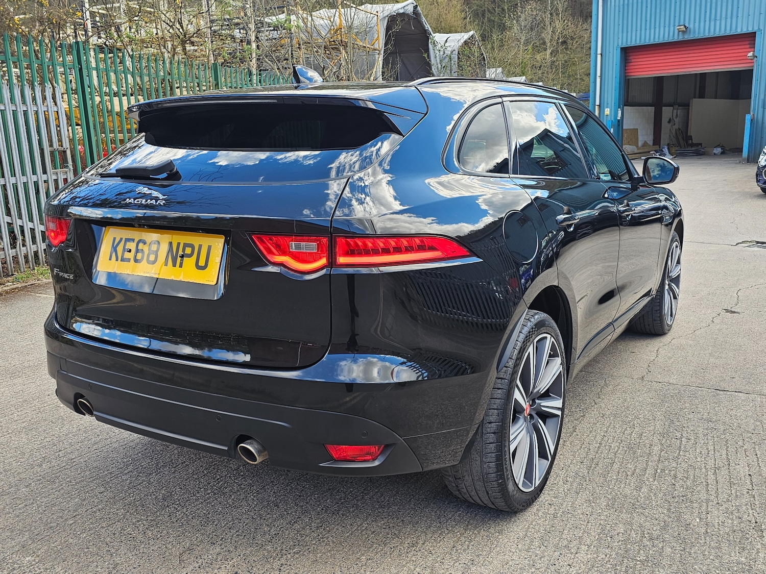 Used Jaguar F-Pace 2018 for sale - 78069729: Photo 5
