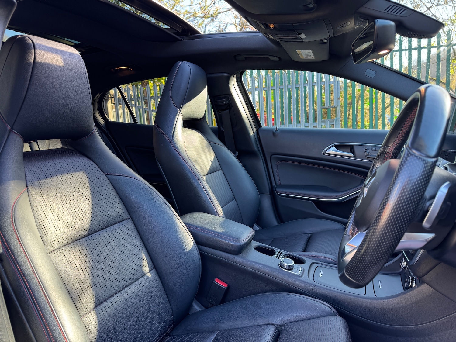 Used Mercedes-Benz GLA 2016 for sale - 76545986: Photo 12