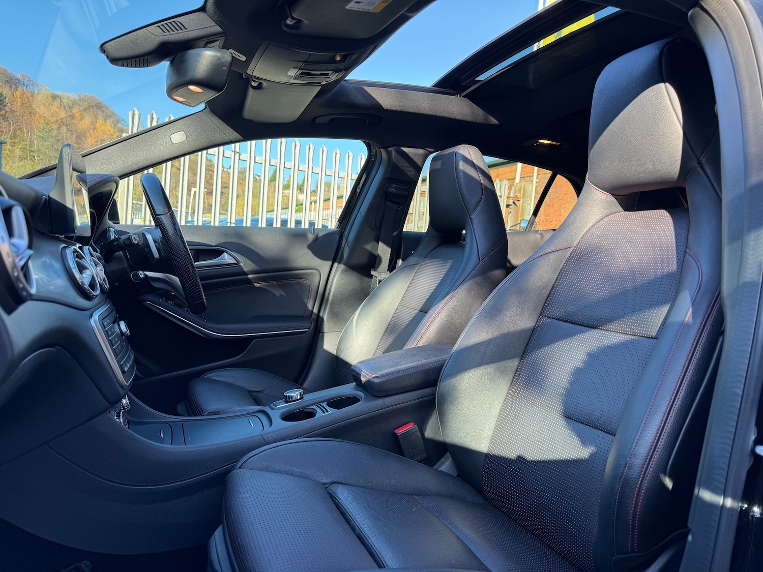 Used Mercedes-Benz GLA 2016 for sale - 76545986: Photo 29