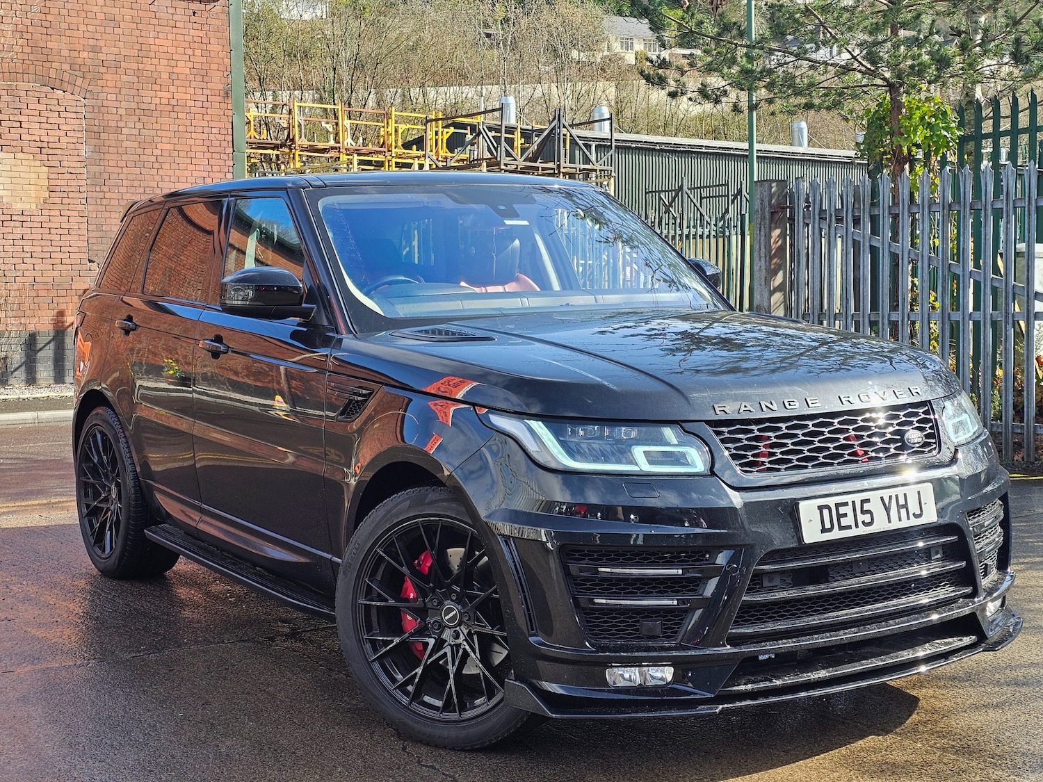 Used Land Rover Range Rover Sport 2015 for sale - 77872273: Photo 1