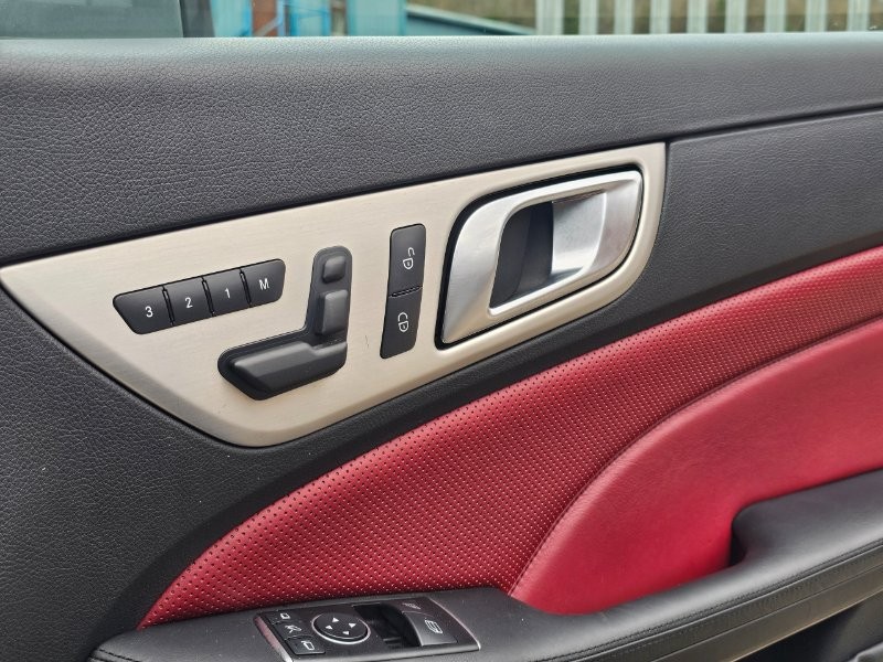 Used Mercedes-Benz SLK 2012 for sale - 78043236: Photo 17