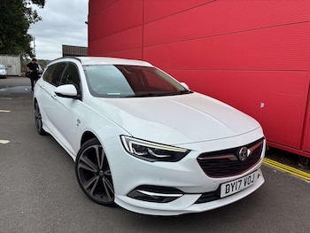 2017 (17) - 2.0 Turbo D BlueInjection Elite Nav Sports Tourer 5dr Diesel Manual Euro 6