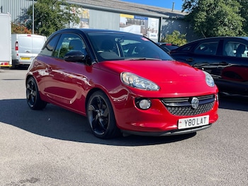 Vauxhall - Adam