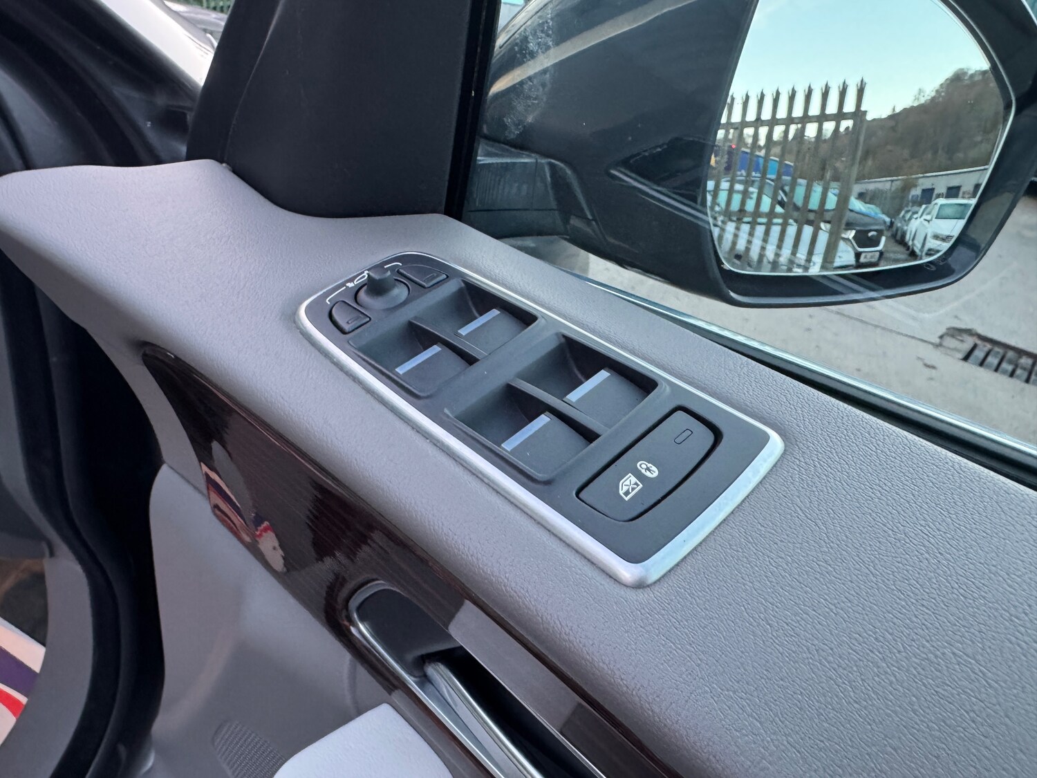 Used Jaguar F-Pace 2018 for sale - 76697797: Photo 16