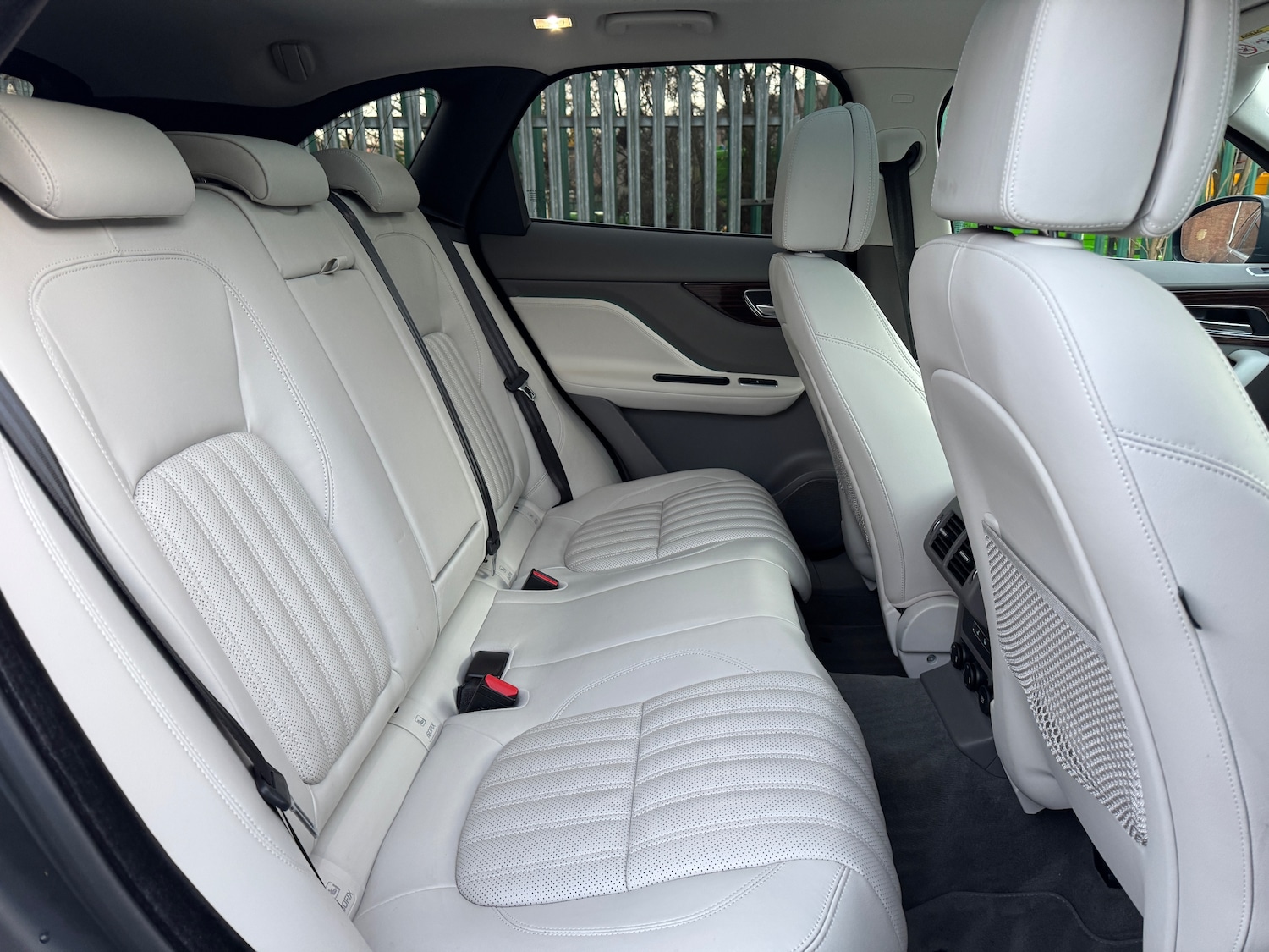 Used Jaguar F-Pace 2018 for sale - 76697797: Photo 19