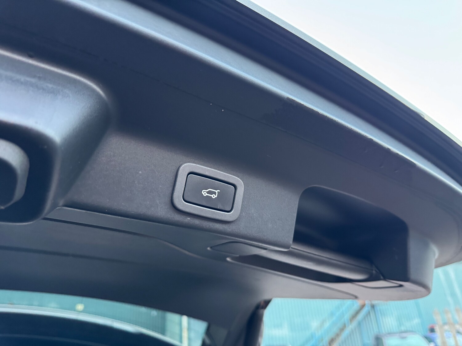 Used Jaguar F-Pace 2018 for sale - 76697797: Photo 24