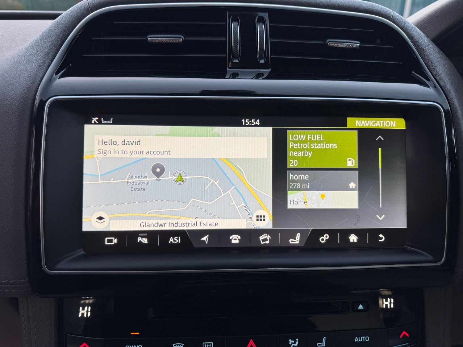 Used Jaguar F-Pace 2018 for sale - 76697797: Photo 38