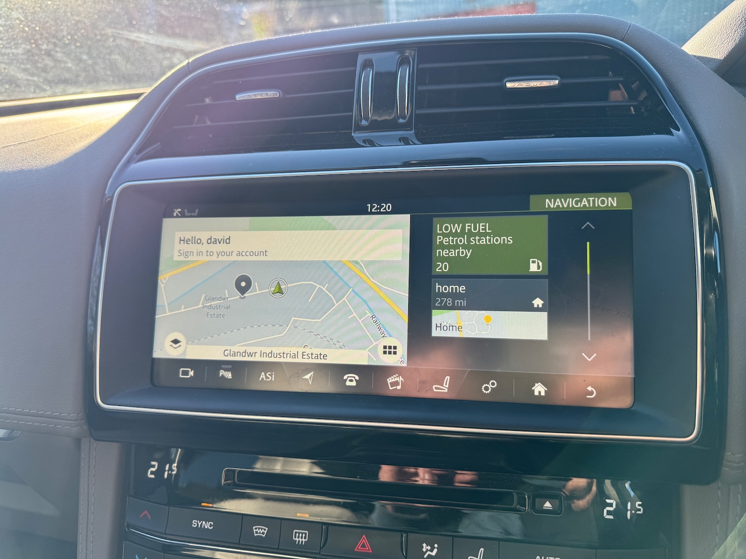 Used Jaguar F-Pace 2018 for sale - 76697797: Photo 9