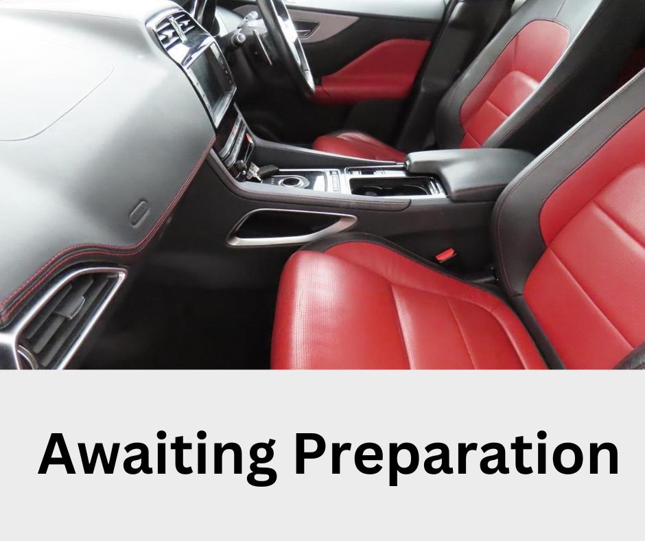 Used Jaguar F-Pace 2018 for sale - 77207576: Photo 2