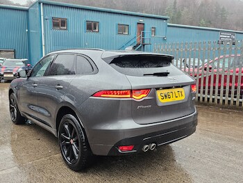 Used Jaguar F-Pace 2018 for sale - 77207576: Photo