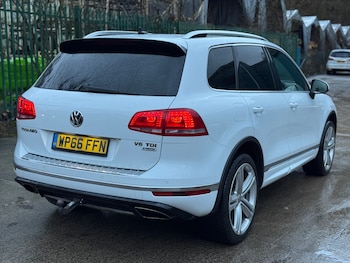 Used Volkswagen Touareg 2016 for sale - 77301670: Photo