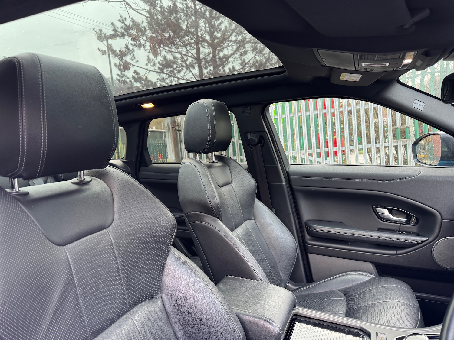 Used Land Rover Range Rover Evoque 2018 for sale - 77603800: Photo 5