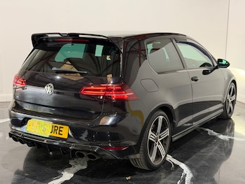 Used Volkswagen Golf 2016 for sale - 79359676: Photo