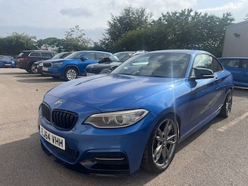 Used BMW 2 Series 2014 for sale - 75524752: Photo