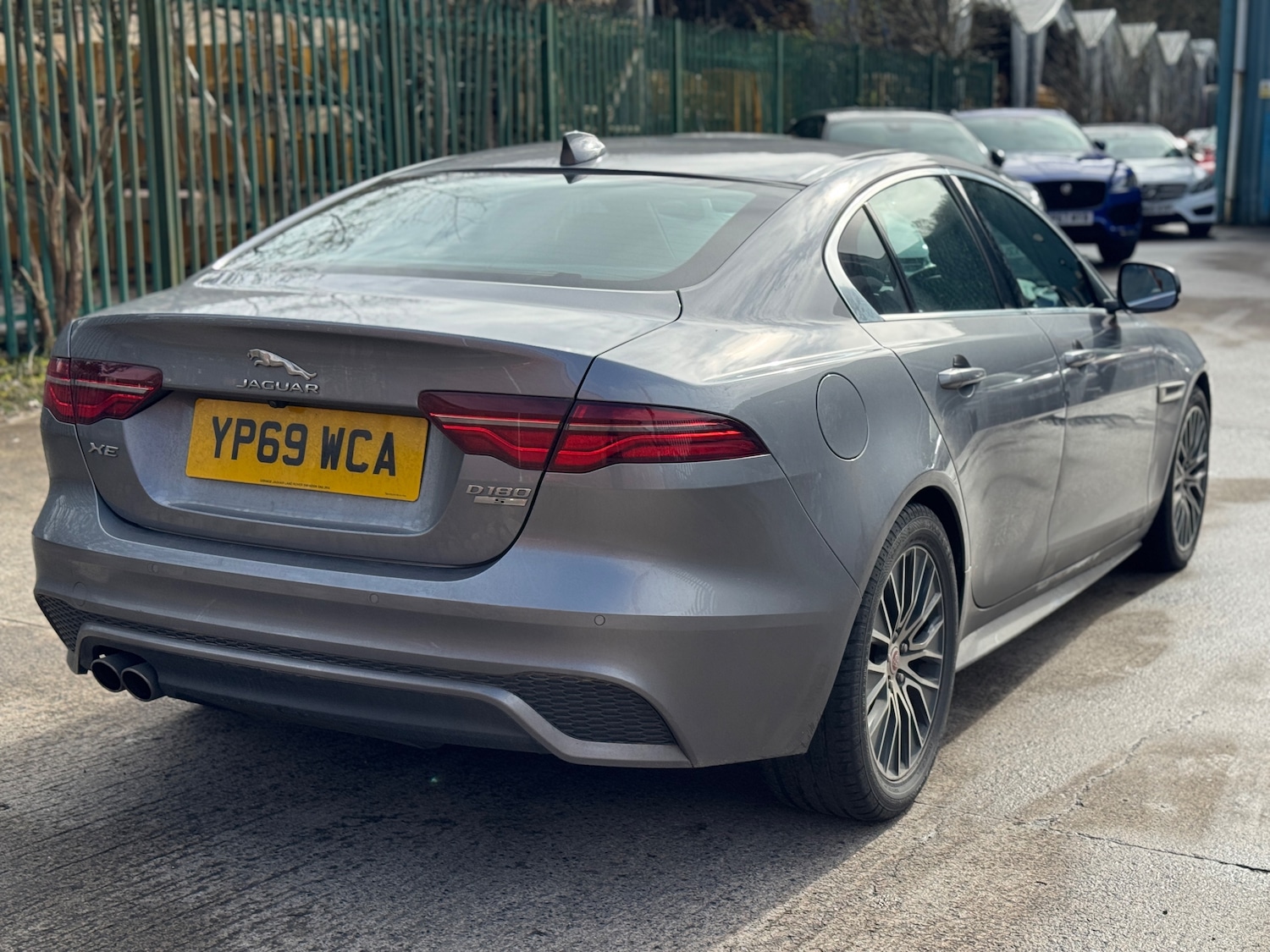 Used Jaguar XE 2019 for sale - 78043254: Photo 3
