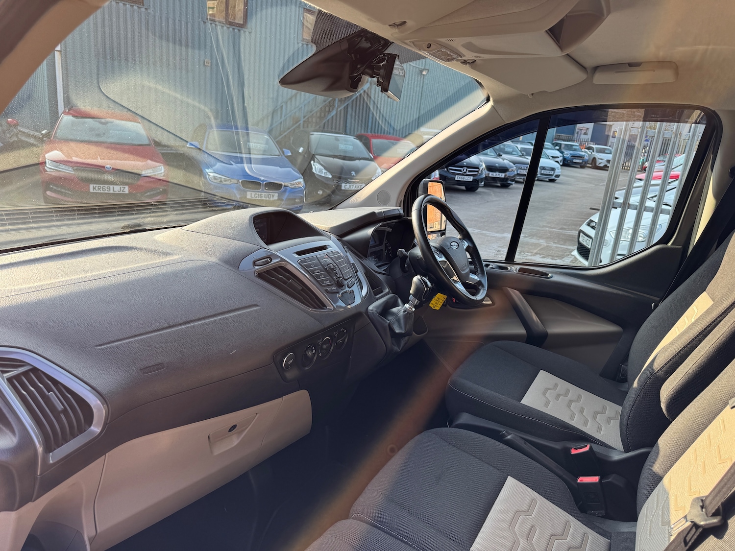 Used Ford Transit Custom 2018 for sale - 77730035: Photo 25