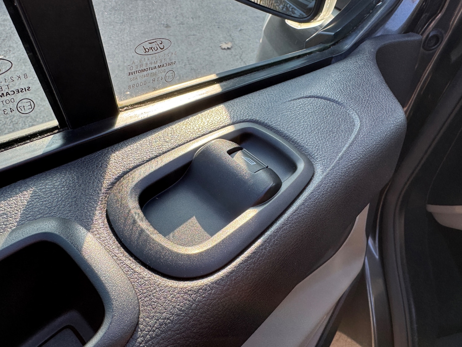 Used Ford Transit Custom 2018 for sale - 77730035: Photo 28