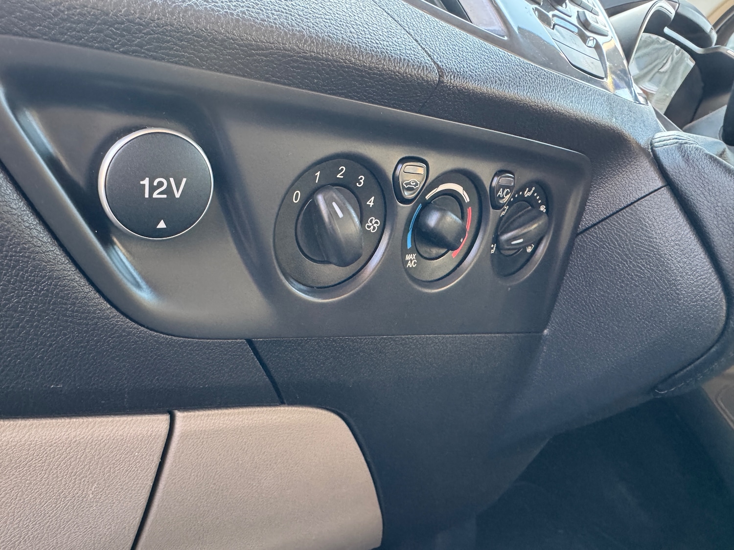 Used Ford Transit Custom 2018 for sale - 77730035: Photo 31