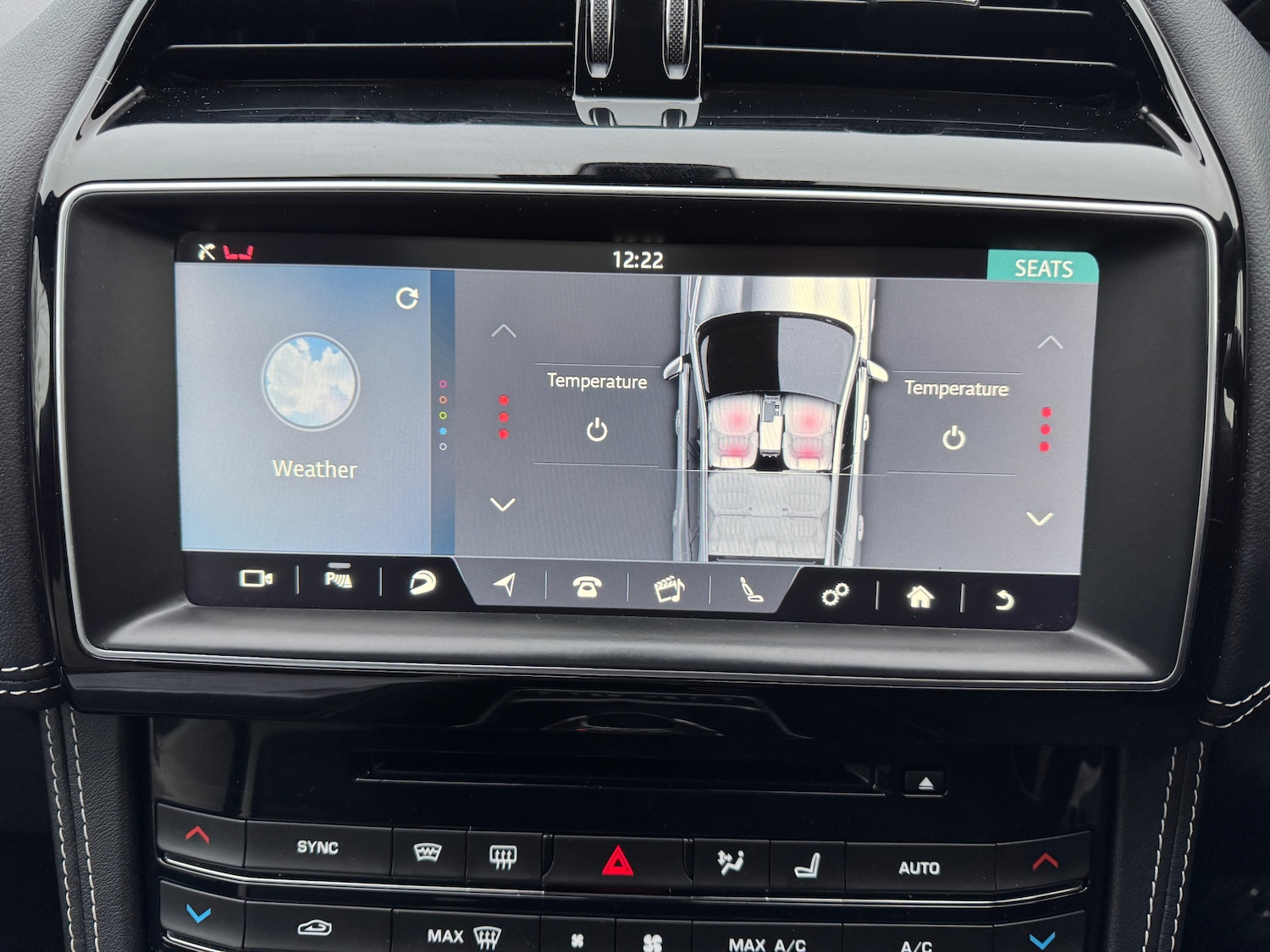 Used Jaguar F-Pace 2017 for sale - 77271952: Photo 8