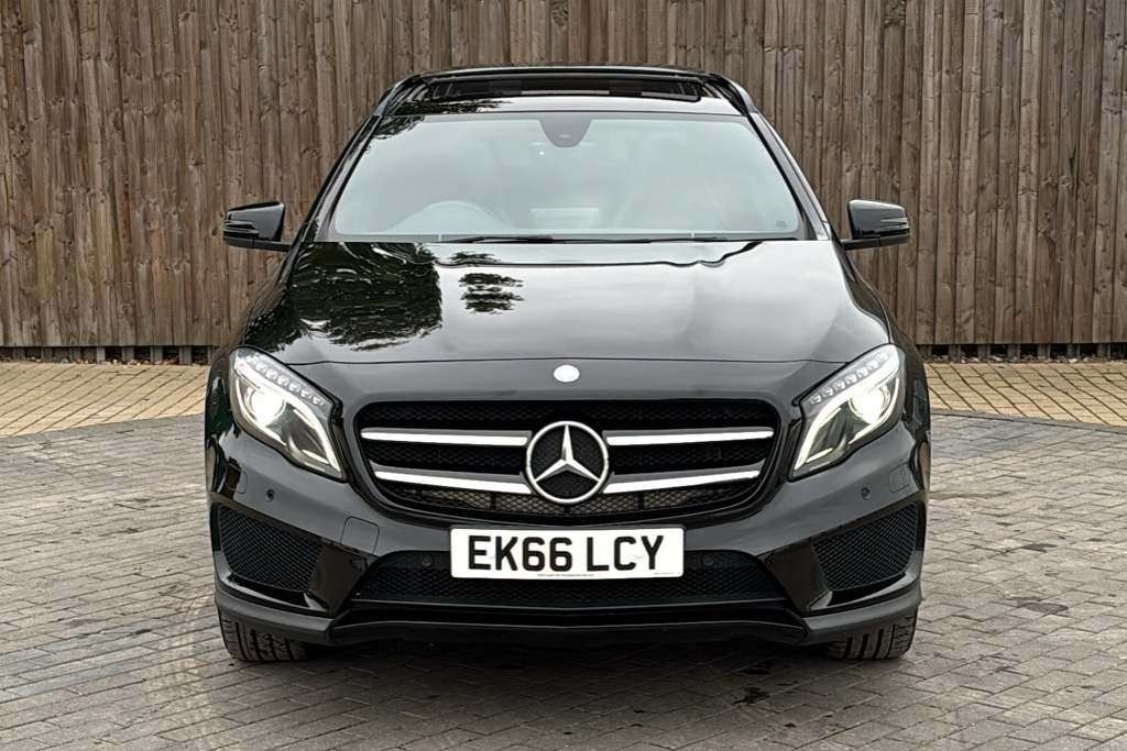 Used Mercedes-Benz GLA 2016 for sale - 76334681: Photo 2