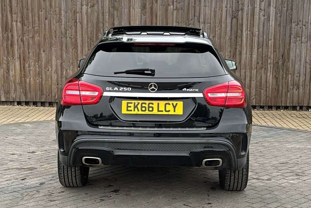 Used Mercedes-Benz GLA 2016 for sale - 76334681: Photo 5