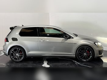 Used Volkswagen Golf 2017 for sale - 79090978: Photo
