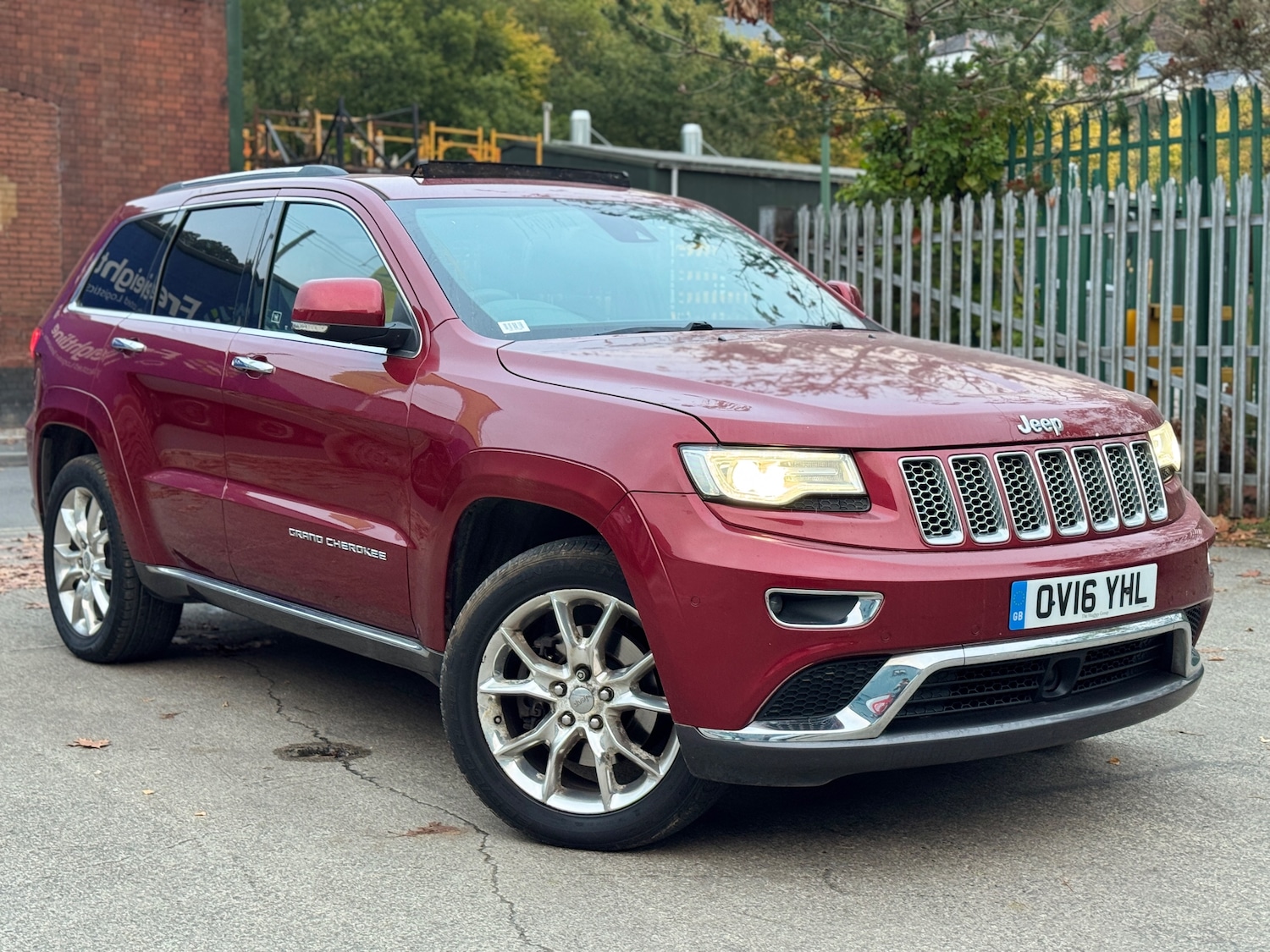 Used Jeep Grand Cherokee 2016 for sale - 76273704: Photo 1