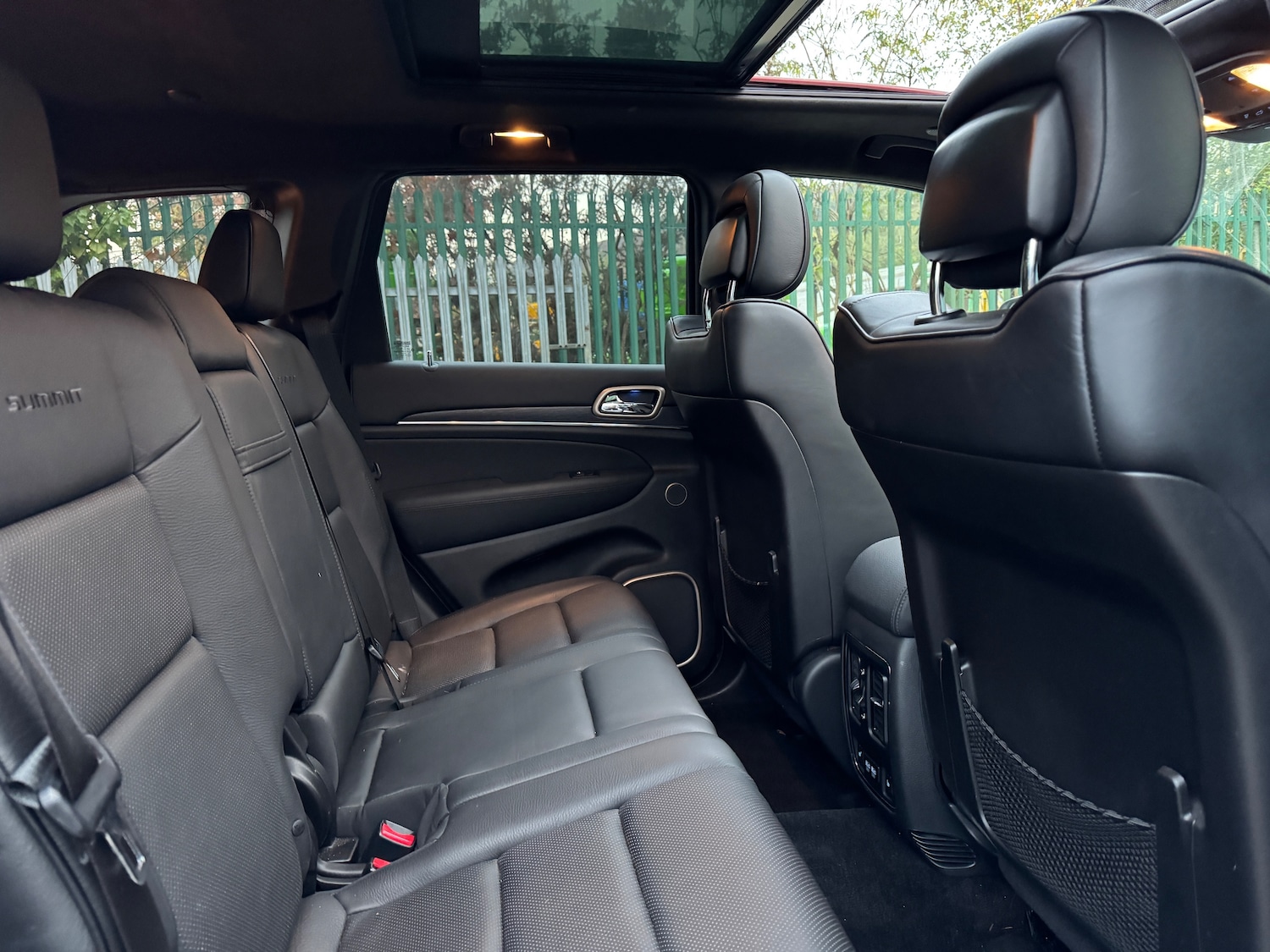 Used Jeep Grand Cherokee 2016 for sale - 76273704: Photo 9