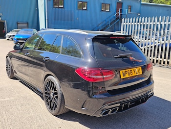 Used Mercedes-Benz C Class 2019 for sale - 78367439: Photo
