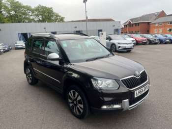 (64) - 2.0 TDI Laurin & Klement Outdoor 5dr Diesel DSG 4WD Euro 5 (170 ps)