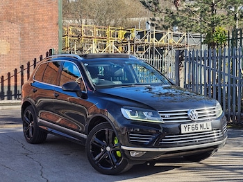 Used Volkswagen Touareg 2016 for sale - 77555424: Photo