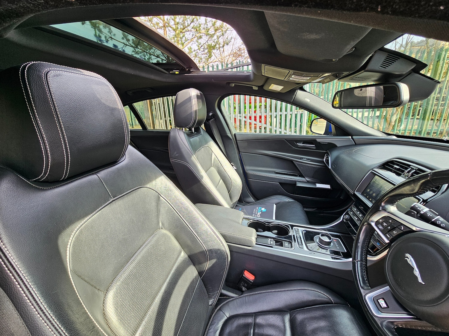 Used Jaguar XE 2018 for sale - 77966569: Photo 6