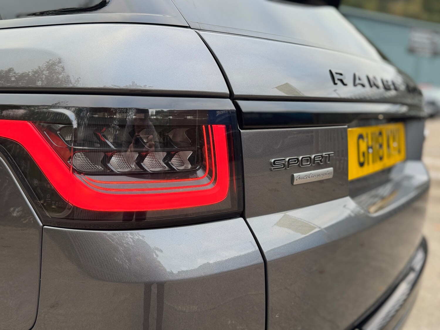 Used Land Rover Range Rover Sport 2018 for sale - 76040549: Photo 12