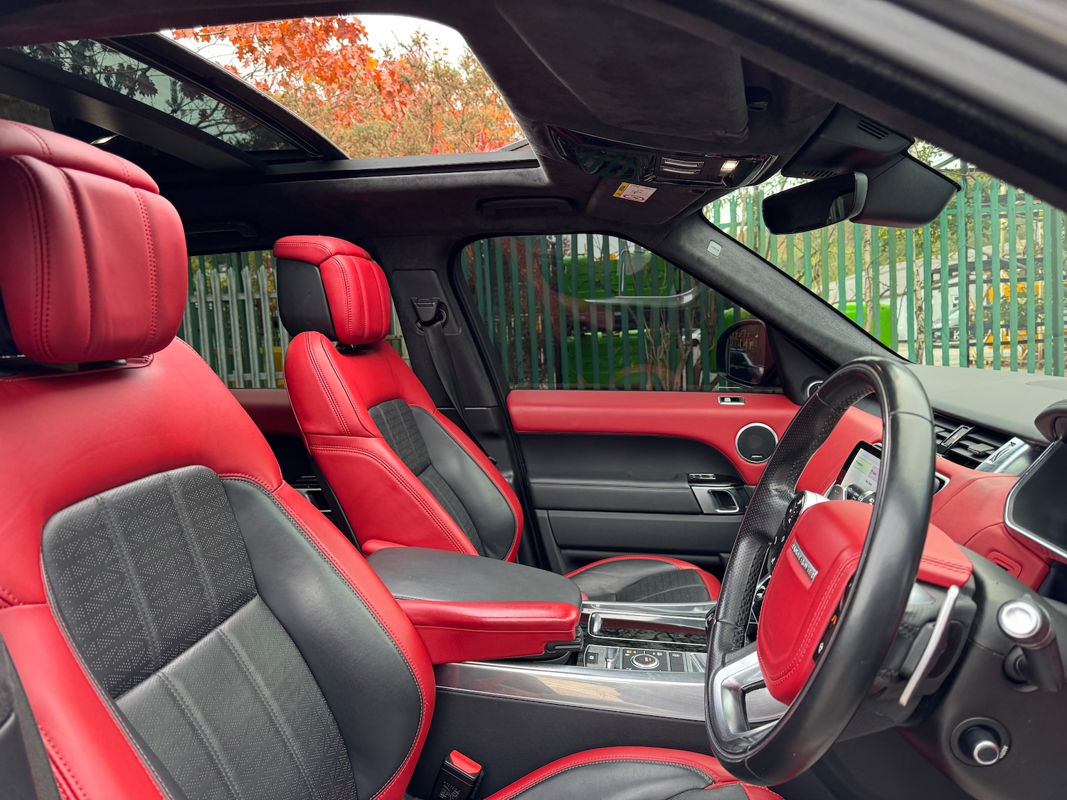 Used Land Rover Range Rover Sport 2018 for sale - 76040549: Photo 13
