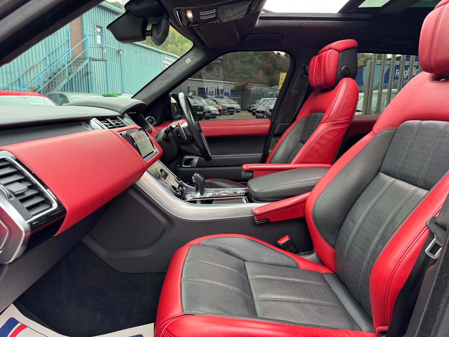 Used Land Rover Range Rover Sport 2018 for sale - 76040549: Photo 38