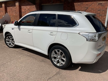 Used Mitsubishi Outlander 2015 for sale - 78939167: Photo