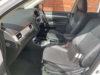 Used Mitsubishi Outlander 2015 for sale - 78939167: Photo
